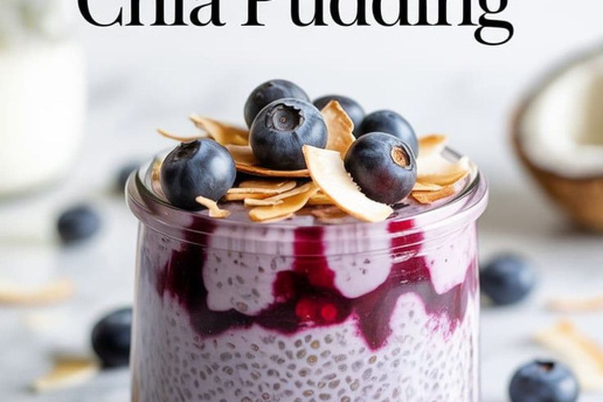 Chia Pudding With Coconut & Blueberries