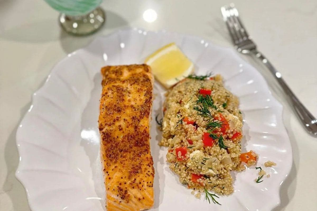Lemon Dill Salmon & Quinoa