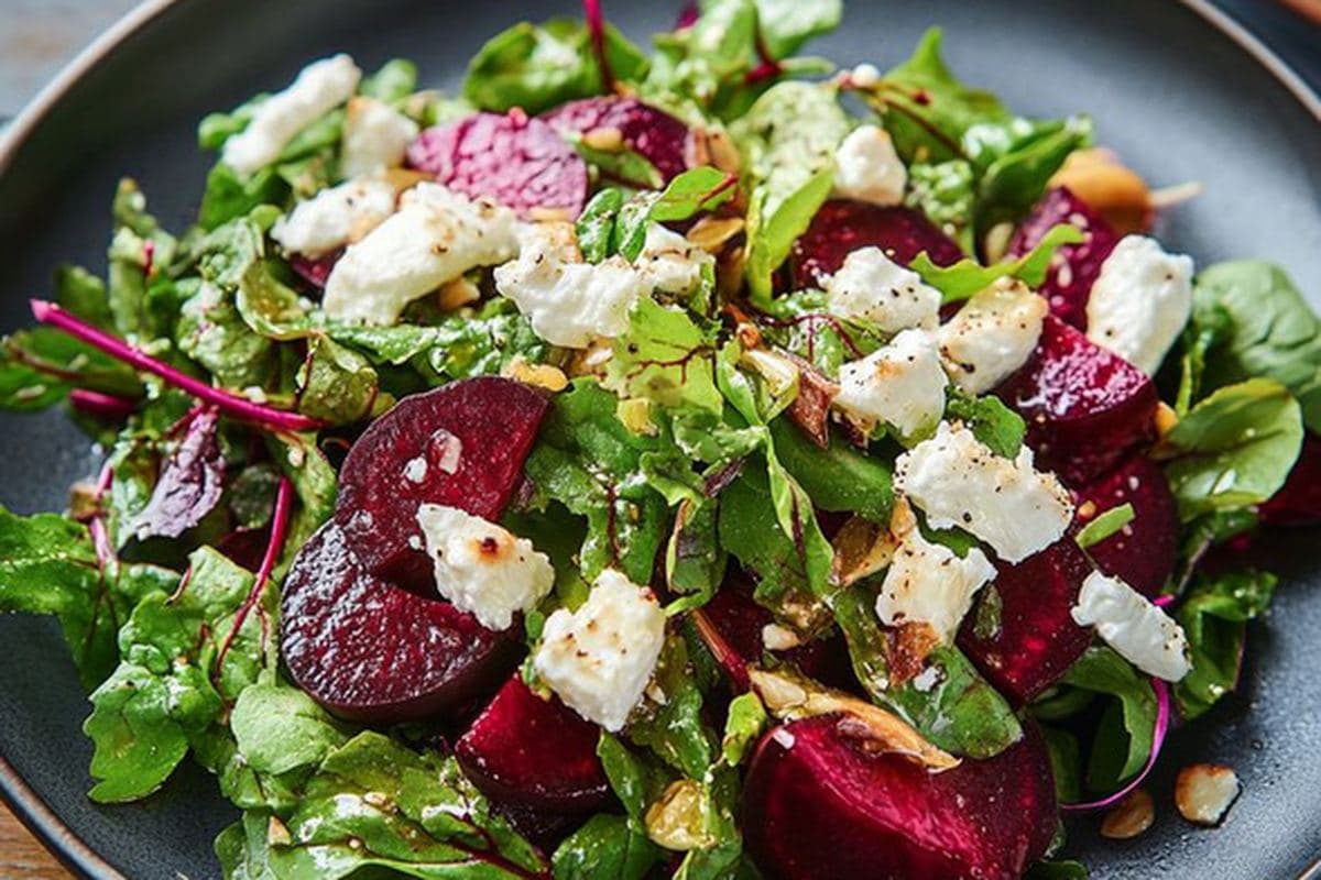 Roasted Beet & Goat Cheese Salad