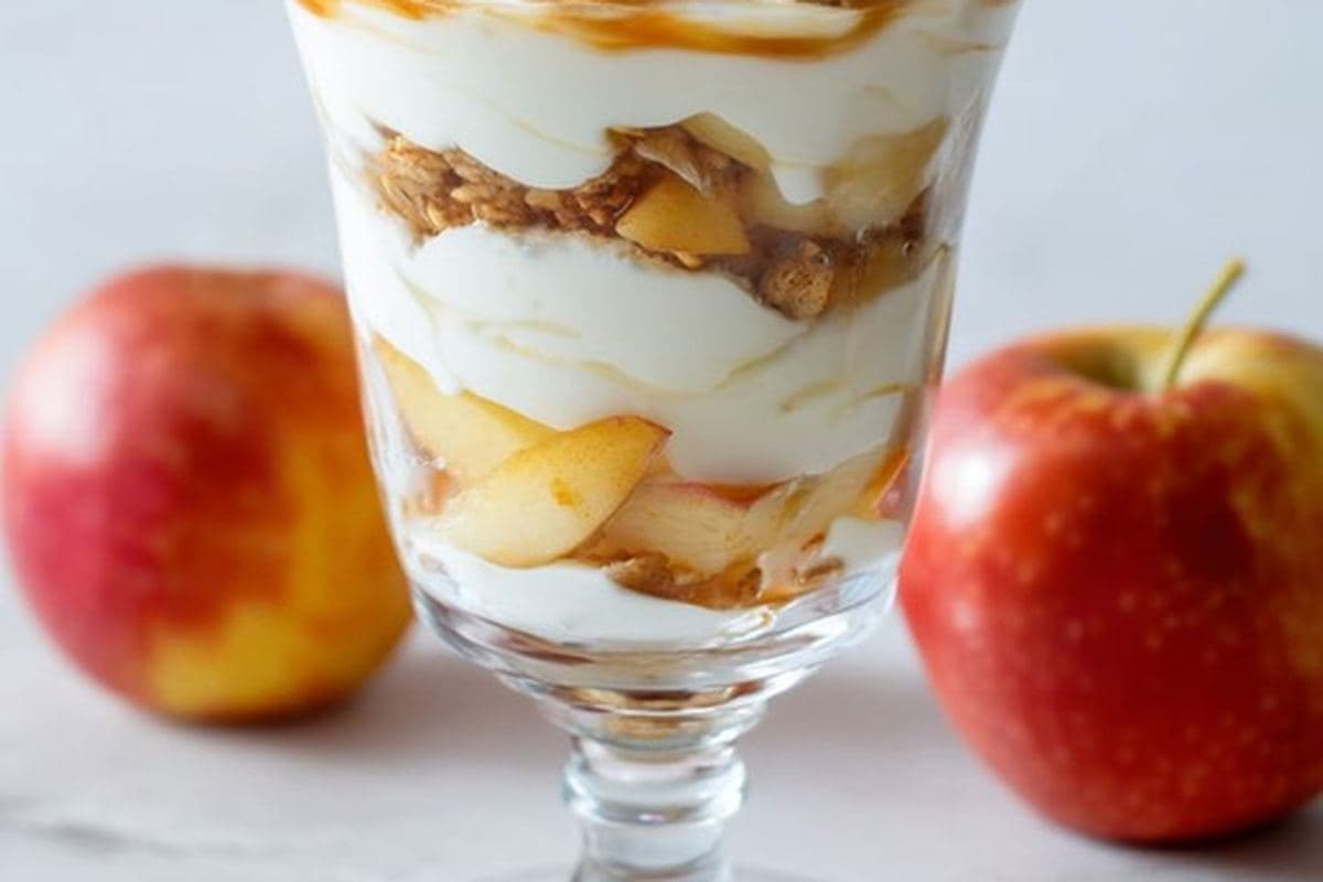 Apple Cinnamon Yogurt Parfait