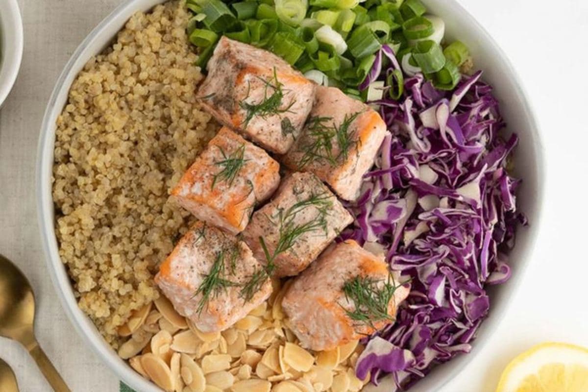 Lemon-Dill Salmon With Quinoa