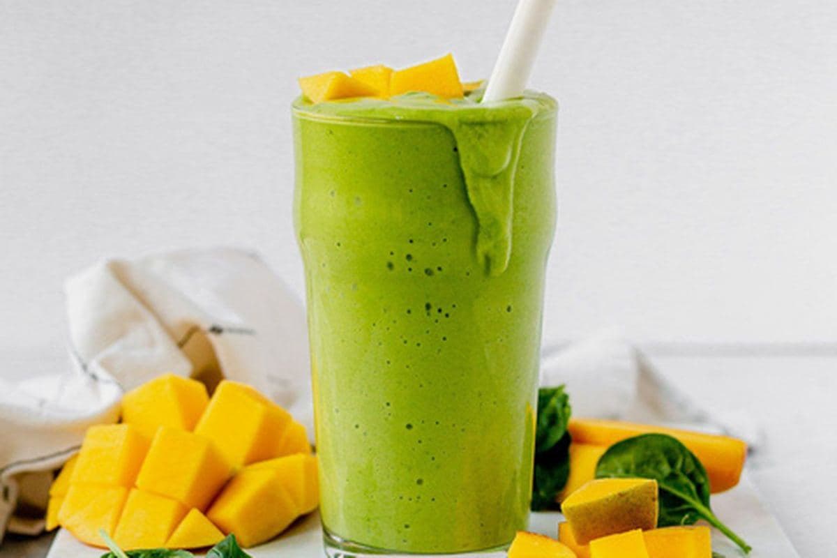 Tropical Mango Spinach Smoothie